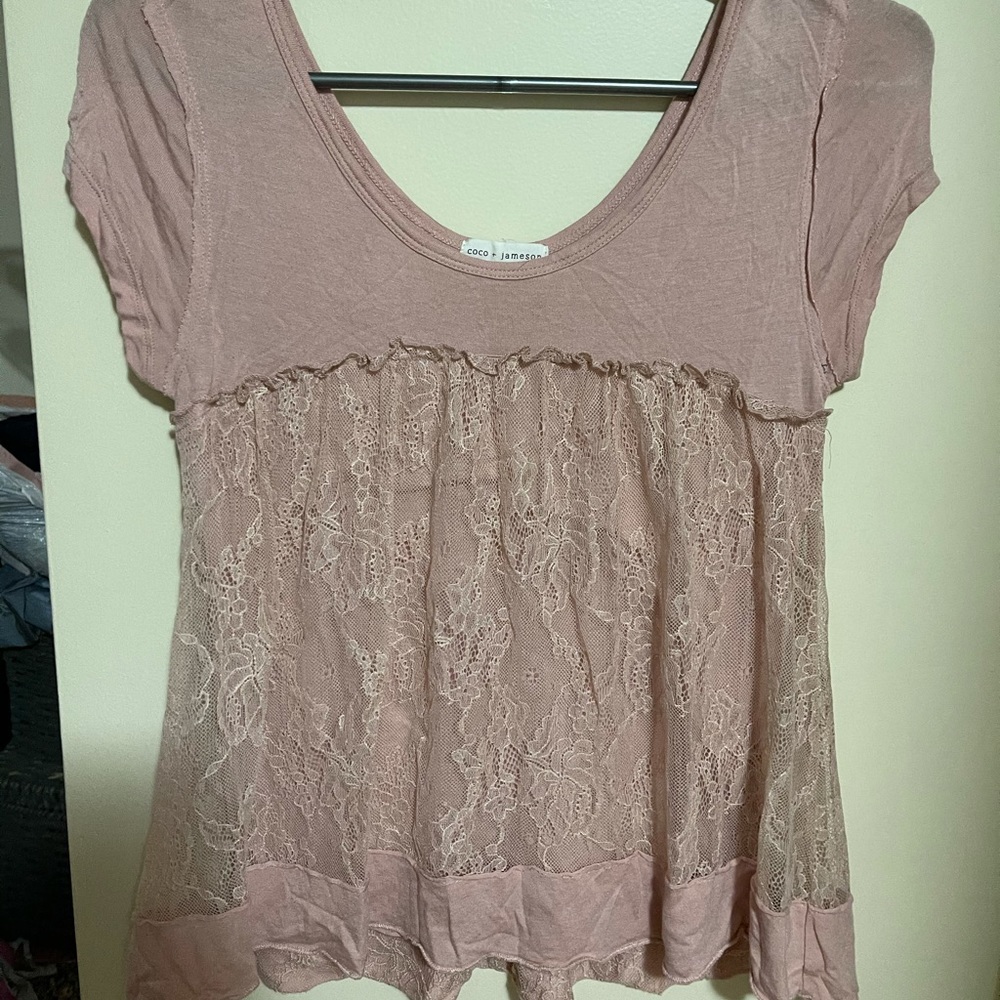 Shirt sleeve lace shirt
